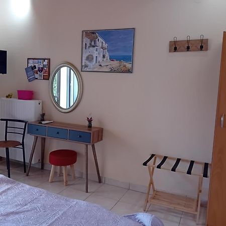 Valta'S Room 2 Palairos Экстерьер фото